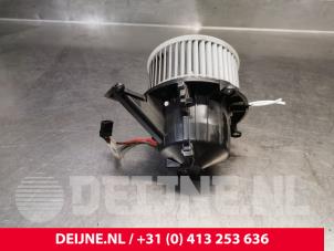 Mercedes Vito Heizung Belüftungsmotor O198654 foto 2