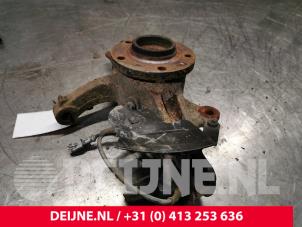 Opel Vivaro Achsschenkel links vorne O198689 foto 2