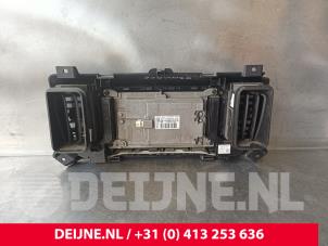 Opel Vivaro Display Multi Media regelunit O198683 foto 2