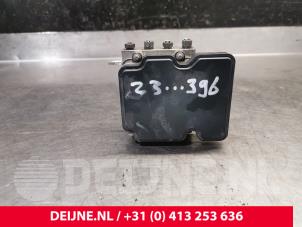 Ford Transit ABS Pomp O198665 foto 2