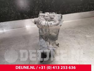 Peugeot Expert Additive tank O198760 photo 2