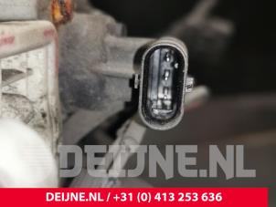 Volkswagen Crafter Adblue tank O198768 foto 3