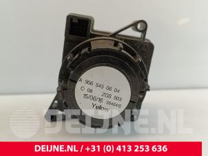 Mercedes Sprinter Licht Schakelaar O198834 foto 2
