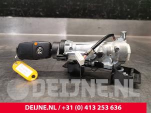 Volkswagen Caddy Ignition lock + key O198920 photo 2