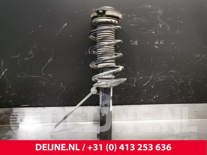 Volkswagen Caddy Front shock absorber rod, right O198941