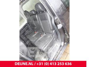 Gebruikte Veiligheidsgordel midden-achter Volkswagen Caddy Combi IV 1.4 TGI EcoFuel Prijs op aanvraag aangeboden door van Deijne Onderdelen Uden B.V.