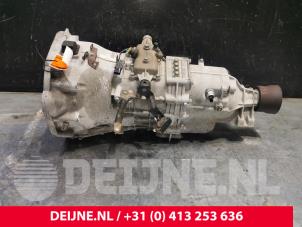 Hyundai H300 Gearbox O198985 photo 3