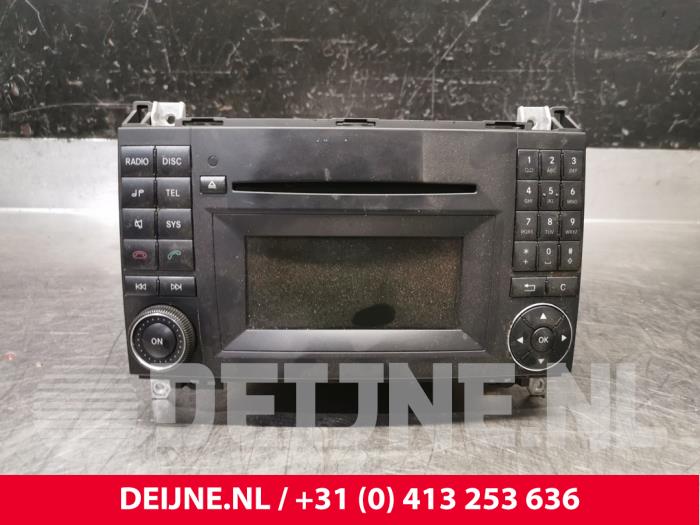 Mercedes Vito Radio O199152