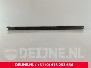 Mercedes Vito Schiebetür Schiene rechts O199169 foto 2