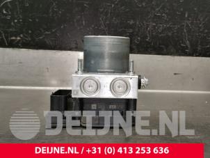 Toyota Pro-Ace ABS pump O199246 photo 2