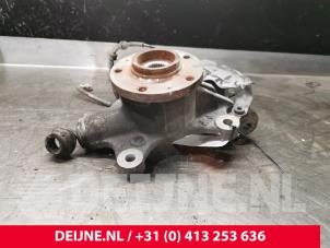 Toyota Pro-Ace Fusee rechts-voor O199271 foto 2