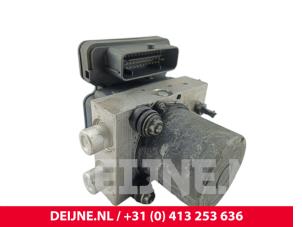 Volkswagen Crafter ABS pump O199330 photo 3