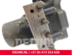 Volkswagen Crafter ABS pump O199330 photo 2