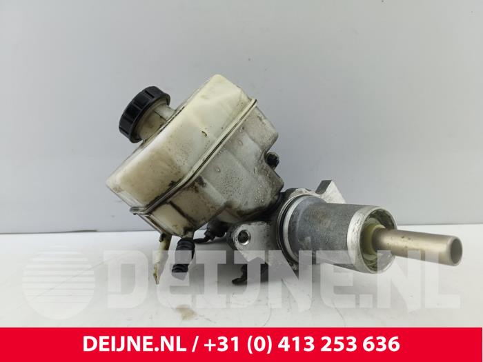 Volkswagen Crafter Hauptbremszylinder O199347