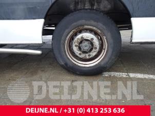 Volkswagen Crafter Velgen set O199379 foto 3