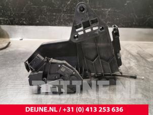 Volvo V60 Deurslot Mechaniek 4Deurs rechts-voor O199492 foto 3