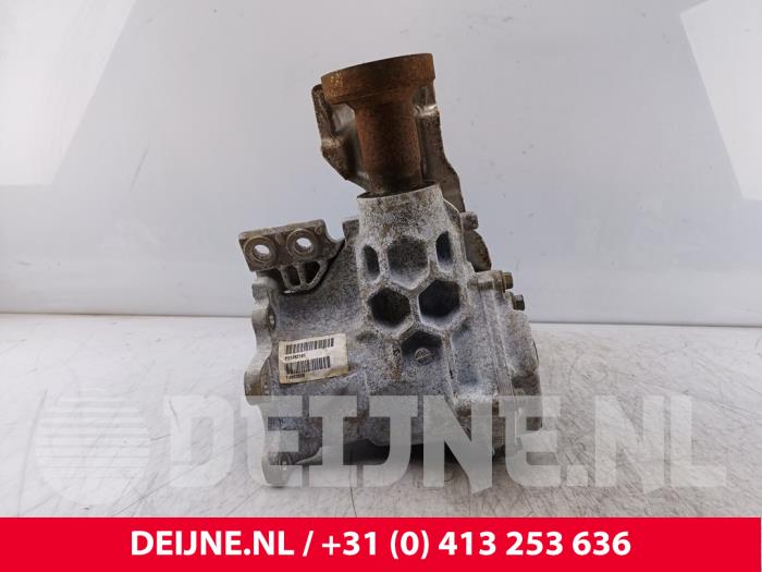 Volvo XC60 Tussenbak 4x4 O199688
