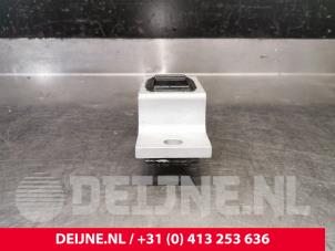 Opel Movano Engine mount O9990002026 photo 2