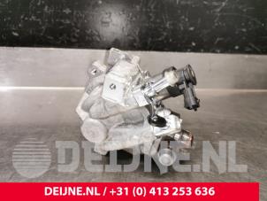 Ford Transit Connect Mechanical fuel pump O199737 photo 2