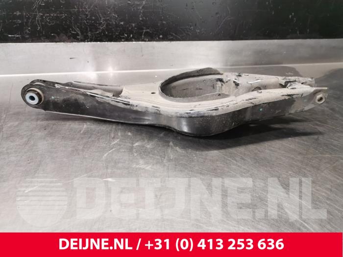 Polestar 2 Veerschotel links-achter O199809