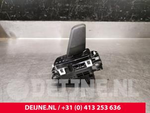 Polestar 2 Gear stick O199814 photo 3