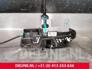 Polestar 2 Door lock mechanism 4-door, front left O199823 photo 2