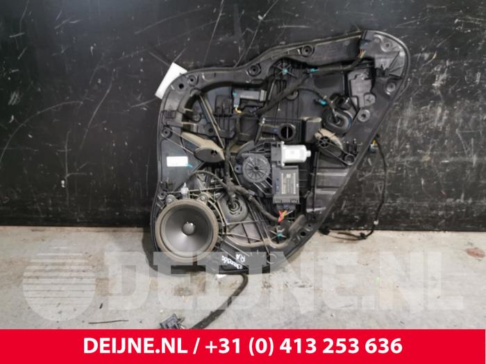 Polestar 2 Fenstermechanik 4-türig rechts hinten O199825