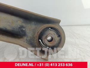 Nissan NV200 Querlenker unten rechts vorne O199854 foto 3