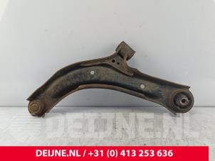 Nissan NV200 Querlenker unten rechts vorne O199854 foto 2