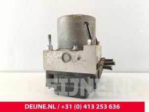 Nissan NV200 ABS pump O199841 photo 3