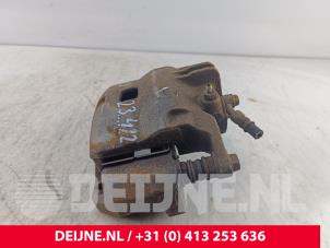 Nissan NV200 Bremszange links vorne O199871 foto 2