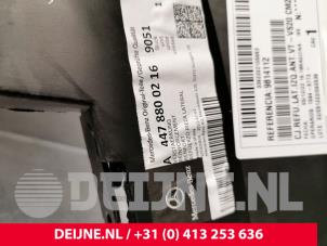 Mercedes Vito Bumpersteun links-voor O9990002033 foto 3