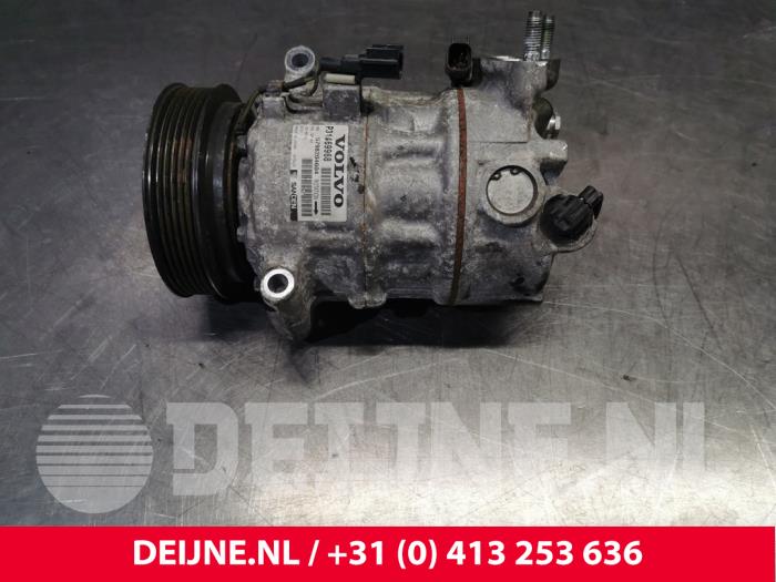 Gebruikte Aircopomp Volvo XC60 I (DZ) 2.0 D4 16V Prijs € 125,00 Margeregeling aangeboden door van Deijne Onderdelen Uden B.V.