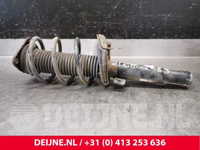 Volvo V40 Schokdemperpoot rechts-voor O200188