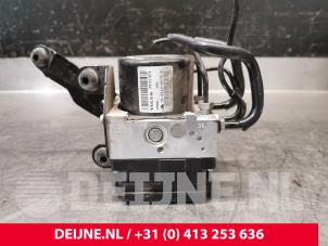 Volvo V40 ABS Pumpe O200258 foto 2
