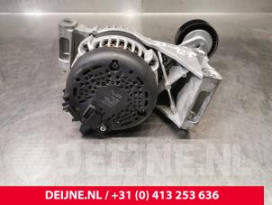 Gebruikte Dynamo Volvo XC40 (XZ) 1.5 T2 12V Prijs € 200,00 Margeregeling aangeboden door van Deijne Onderdelen Uden B.V.