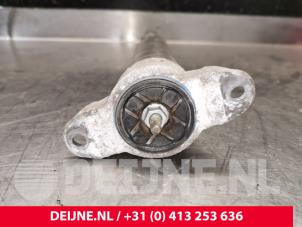 Volvo V40 Rear shock absorber, right O200311 photo 2