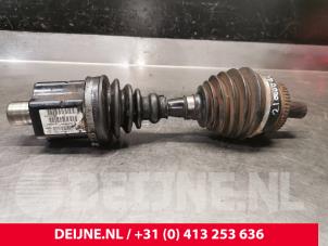 Gebruikte Homokineetas links-voor Volvo S80 (TR/TS) 2.9 SE 24V Prijs € 35,00 Margeregeling aangeboden door van Deijne Onderdelen Uden B.V.