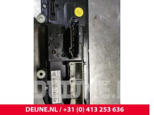 Volkswagen Caddy Heater control panel O200404 photo 2