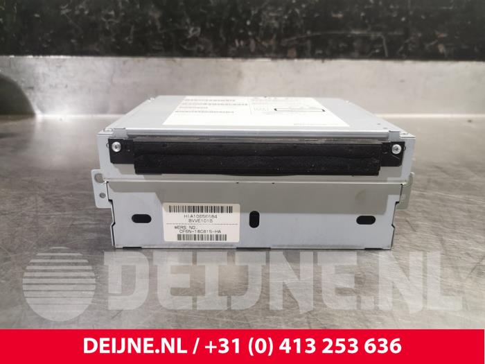 Volvo V60 Radio O200453
