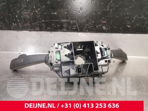 Volvo V60 Steering column stalk O200458 photo 2