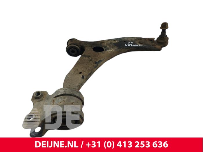 Volvo C70 Querlenker unten rechts vorne O200571