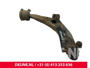 Volvo C70 Front lower wishbone, right O200571 photo 2