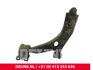 Volvo C70 Front lower wishbone, right O200571 photo 3