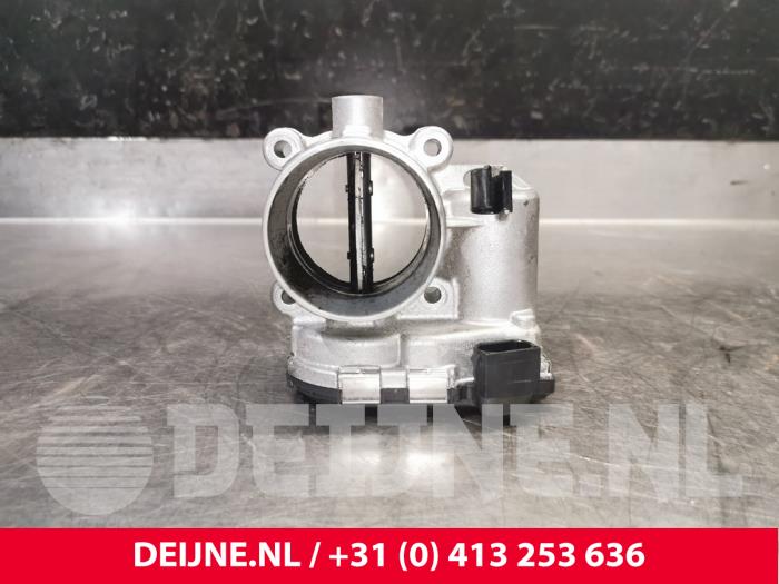 Gebruikte Gasklephuis Volvo XC60 I (DZ) 2.0 DRIVe 20V Prijs € 50,00 Margeregeling aangeboden door van Deijne Onderdelen Uden B.V.
