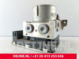 Volvo V90 ABS Pumpe O200771 foto 2