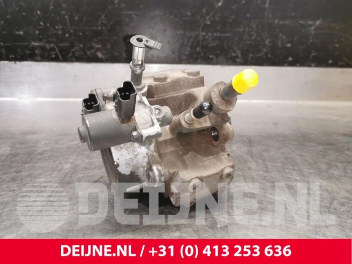 Peugeot Boxer Brandstofpomp Mechanisch O200958