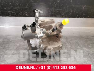Gebruikte Brandstofpomp Mechanisch Peugeot Boxer (U9) 2.2 HDi 130 Euro 5 Prijs € 242,00 Inclusief btw aangeboden door van Deijne Onderdelen Uden B.V.