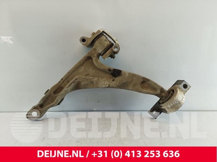 Volvo V90 Draagarm onder links-voor O200900