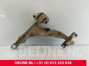Gebruikte Draagarm onder links-voor Volvo V90 II (PW) 2.0 D3 16V Prijs € 150,00 Margeregeling aangeboden door van Deijne Onderdelen Uden B.V.